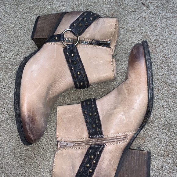 OTBT booties - Picture 5 of 5